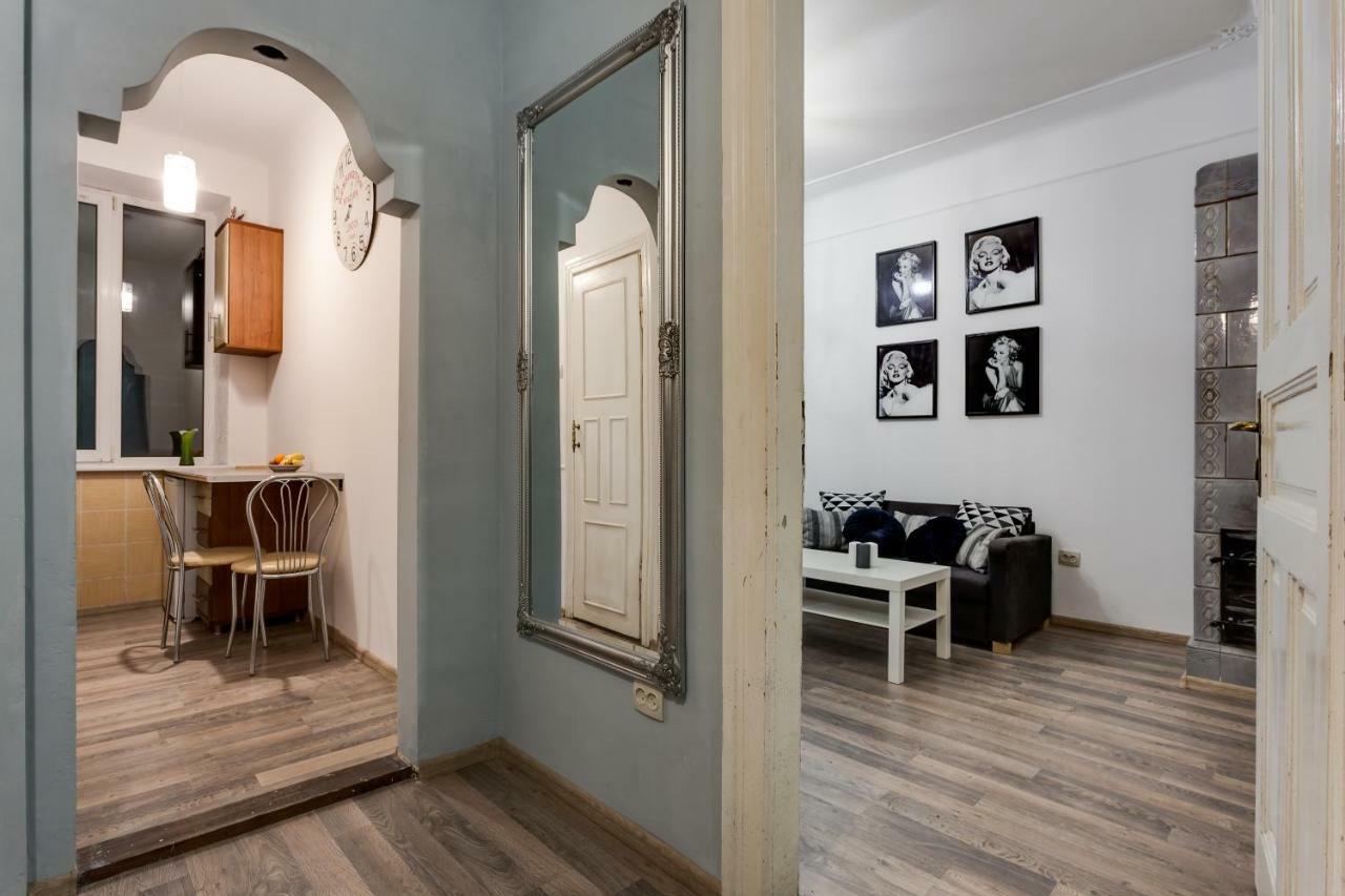 Apartment On Sharanevycha Львов Экстерьер фото